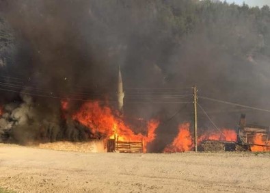 Manisa'da 5 Evde Yangın