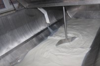 SÜT ÜRETİCİSİ - Süt Üreticisi Fiyatların Güncellenmesini İstiyor