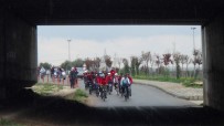 TOPLUM MERKEZİ - Türk Ve Suriyeli Çocuklar Bisiklet Turunda Buluşuyor