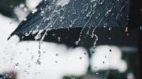 RÜZGARA KARŞı - Aydın'ın Batısında Kuvvetli Yağış Bekleniyor