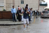 YAĞMURLU - Doğuya Sağanak Yağış Uyarısı