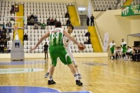 BURSASPOR - Manisa BBSK Kendi Evinde Şampiyon Bursaspor'a Yenildi