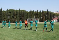 FIKSTÜR - Salihli Evinde Çiğli'yle Oynuyor