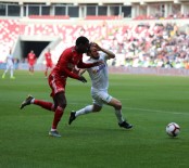 TIAGO - Spor Toto Süper Lig Açıklaması Demir Grup Sivasspor Açıklaması 0 - İstikbal Mobilya Kayserispor Açıklaması 3 (İlk Yarı)