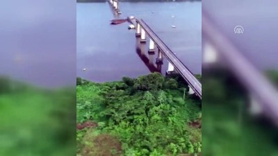 Brezilya'da Feribot Köprüye Çarptı