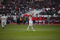 CHERY - Tjaronn Chery Sivas'ı Boş Geçmiyor