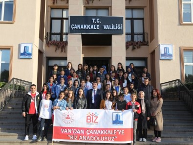 Van'dan Çanakkale'ye 'Biz Anadoluyuz'