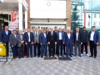 ARIF TEKE - Ali Çetinbaş'tan Başkan Arif Teke'ye Taziye Ziyareti