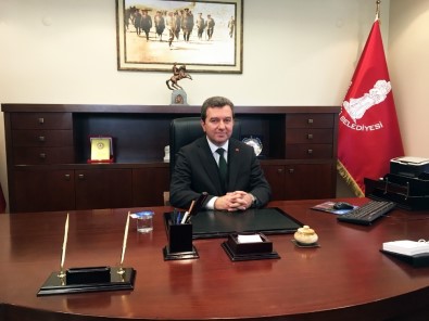 Bergama'da Hakan Koştu Göreve Başladı