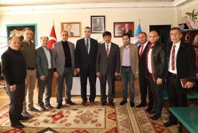 İhlas Grubundan Erzincan'ın Yeni Belediye Başkanı Aksun'a Ziyaret
