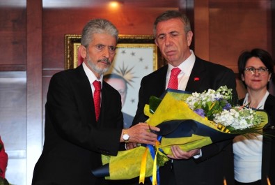 Mansur Yavaş, Mustafa Tuna'dan Görevi Devraldı
