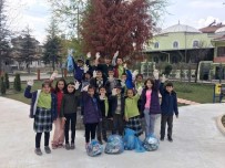 YENIDOĞAN - Öğrencilerden Park Temizliği