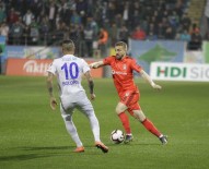 NECIP UYSAL - Spor Toto Süper Lig Açıklaması Çaykur Rizespor Açıklaması 1 - Beşiktaş Açıklaması 2 (İlk Yarı)