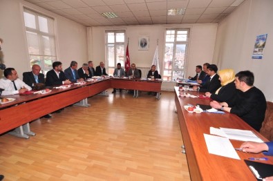 Tosya Belediye Meclisi, Başkan Kavaklıgil Başkanlığında Toplandı