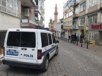 KAYHAN - 2 Gündür Haber Alamadığı Ağabeyini Ölü Buldu