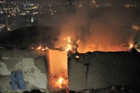 GECEKONDU - Başkent'te Gecekondu Yangını