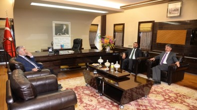 Cumhurbaşkanı Başdanışmanlarından Başkan Yılmaz'a Hayırlı Olsun Ziyareti