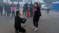 MIYASE - Cumhuriyet Meydanı'nda Sürpriz Evlilik Teklifi