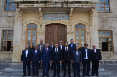 İl Genel Meclisi Üyeleri Vali Soytürk'ü Ziyaret Etti