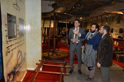 Leonardo Da Vinci İcatları Sergisi İzmir'de Açıldı