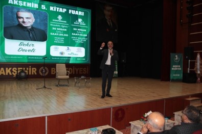 Akşehir'de Yazar Bekir Develi'den 'Anadolu İrfanı' Konferansı