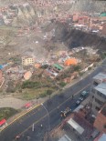 LA PAZ - Bolivya'da Toprak Kayması Açıklaması 17 Ev Yıkıldı