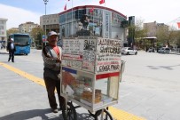 İşçi Bayramında Çalışan İşçiler