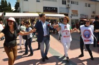 KARıNCALı - Kuşadası'nda 1 Mayıs Kutlaması