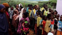 OKUMA YAZMA SEFERBERLİĞİ - Türk Dernekten Etiyopya'da Bir Kasabaya Yardım
