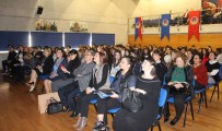ANNE SEVGİSİ - Azra Kohen TED Ankara Koleji'nde Gençlerle Bir Araya Geldi