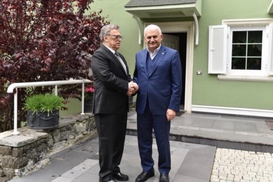 Binali Yıldırım'dan, Mesut Yılmaz'a Geçmiş Olsun Ziyareti