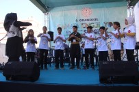 AÇILIŞ TÖRENİ - Engelli Öğrencilerin Gösterisi İzleyenlerden Tam Puan Aldı