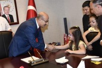 ENGELLİLER HAFTASI - Engelliler Haftasında Vali Demirtaş'a Ziyaret