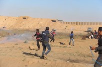 GAZZE - İsrail Askerlerinden Filistinlilere Sert Müdahale Açıklaması  1 Ölü, 30 Yaralı