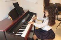SINAV SİSTEMİ - Marmaris Uluslararası Müzik Sınavlarına Ev Sahipliği Yaptı