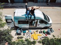 KARAVAN - (Özel) Hayalini Kurdukları Karavanı İnşa Edip Türkiye Turuna Çıktılar