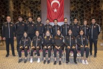 KADIN SPORCU - Taekwondocular Büyük Sınav İçin İngiltere'ye Uçtu