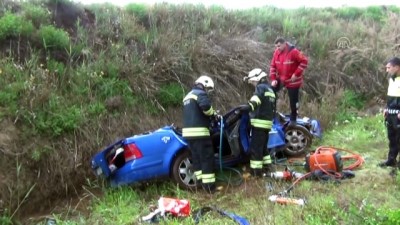 Dereye Devrilen Otomobildeki İki Polis Hayatını Kaybetti