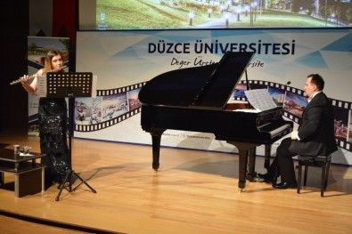 Düzce Üniversitesi'nde Flüt-Piyano Resitali Gerçekleştirildi