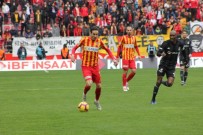 Kayserispor'da Tiago Lopes Forma Giyemeyecek