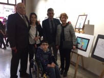 MUSTAFA CAN - Öğrencilerin Hazırlamış Olduğu Sergide Duygu Dolu Anlar Yaşandı