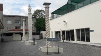 OKÇULAR TEKKESİ - Okmeydanı'nda Bulunan Tarihi Menzil Taşları Okçular Vakfında Sergilendi