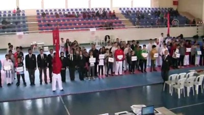 Okul Sporları Yıldızlar Karate Türkiye Birinciliği