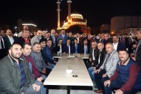 TÜLAY KAYNARCA - AK Partili Yöneticiler Bağcılar'da İrfan Sofrasına Konuk Oldu