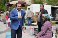 Akseki Belediye Başkanı Özkan, Annelere Karanfil Dağıttı