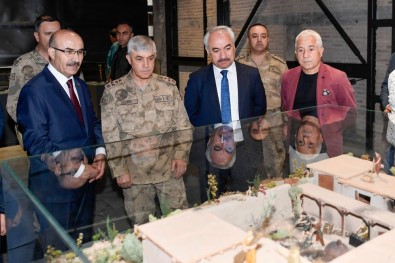 Bakan Yardımcısı Ersoy İle Orgeneral Çetin'in Adana Ziyareti