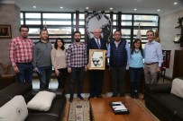 KAZıM KURT - Başkan Kurt'a Ziyaretler