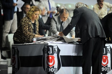 Beşiktaş'ta Oylar Sayılıyor