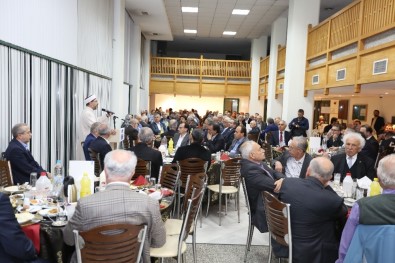 Diyanet İşleri Başkanı Erbaş, İSAM İftarına Katıldı