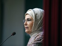 ANNELER GÜNÜ - Emine Erdoğan Darülaceze Sakinleriyle İftar Yaptı